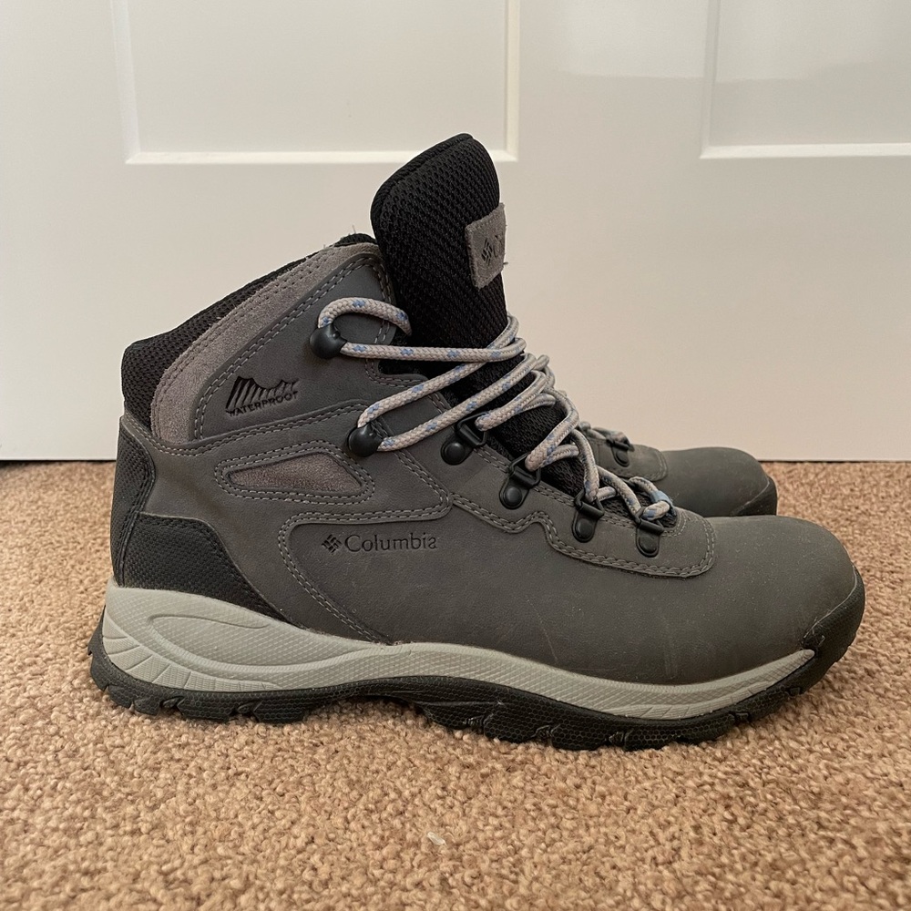 Columbia Waterproof Hiking boots